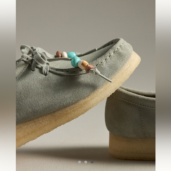 Clark’s Wallabee Beaded Shoes - Picture 3 of 9